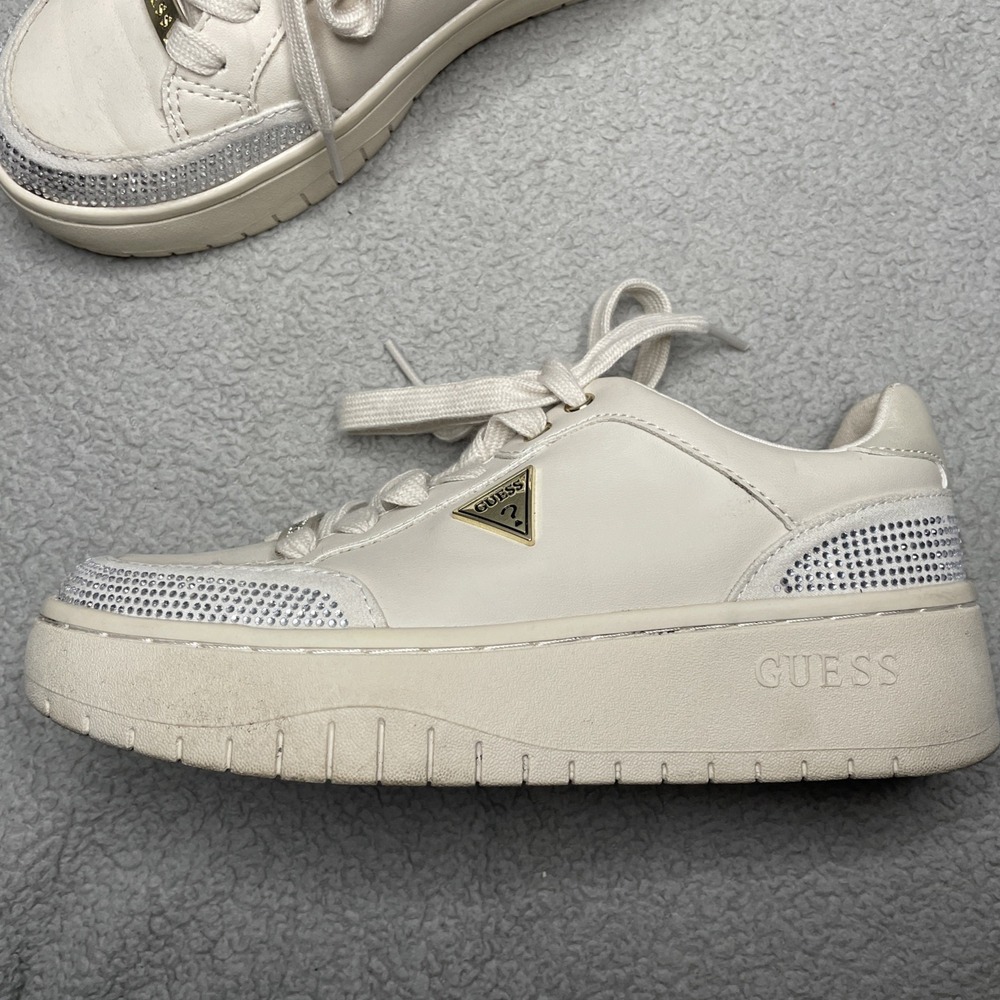 Guess Women's Platform Sneaker Off-White Size 6 Sparkle Lace-up Logo - Picture 3 of 12